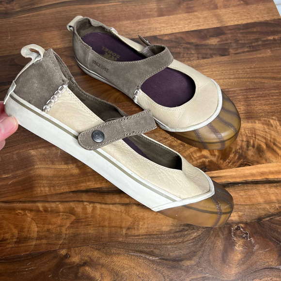 Sorel Sentry Mary Jane Duck Toe Flats Sneaker Shoe Size 11 - Picture 8 of 8
